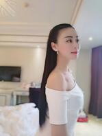 这样前凸后翘的气质美少妇，你鸡巴硬了吗？1