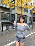 （原创111）堂姐准备给我一个惊喜，没想到我提前知道了她今晚要回来！