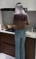 今天女儿在家(已成年）)2