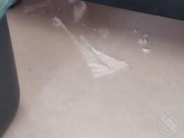 我不在家,爸爸和媳妇自己在家住了几天1