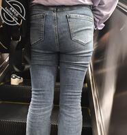 少妇姐姐性感紧身牛仔裤0