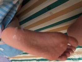 臭婊子骚逼，反差母狗，找人狠狠地开发