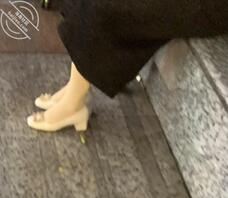 路边随手拍骚货骚腿2