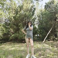 反差骚货户外漏逼2