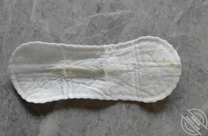 偷拍老婆换下来的原味护垫！