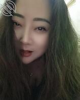 我爸不在家我妈自己在家上班，有没有精力旺盛的大鸡吧初中高中混混来陪我妈妈1