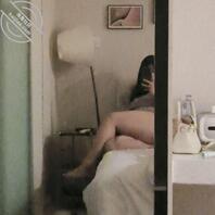 妺妹用嫩穴帮助，哥哥的鸡巴获取精液1