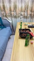 老婆回来和小姨子吵了架，给小姨子找个地方暂住，拿下只是时间问题