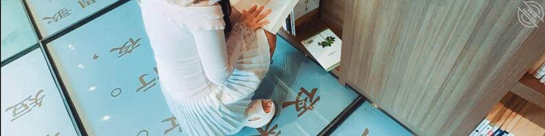 带女儿出去买书憋的慌啊1