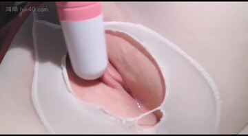 会吮吸的白丝小嫩逼（已成年）