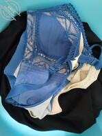 发一些妈妈平时的生活照吧