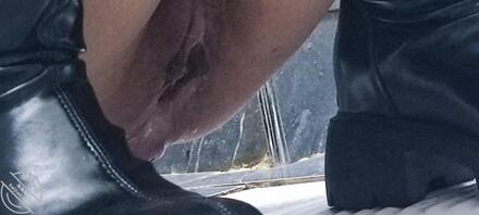 厕拍刮毛少妇，白带流到肛门清醒可见1