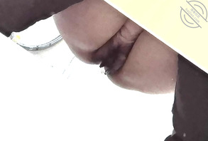 偷拍骚妈妈上厕所洗澡全网曝光0