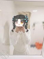 小男娘穿上妈妈的小裙子啦，真想穿着裙子被主人操射。2