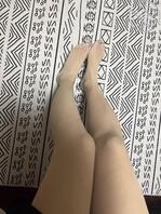 表姐发照片诱惑我，答应要给我一个惊喜