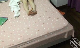 来羞辱 辱骂我的骚妈 重口 没底线
0