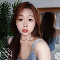 朋友圈发现的母狗1