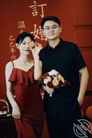 初为人妻，想上你一次