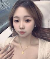 总感觉表妹就是个大贱货  1