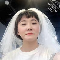 反差裱英语老师孙苗苗，求海友曝光打印出来贴到公共厕所2