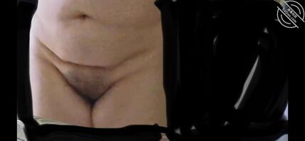 大姨姐洗完澡在监控下换衣服0