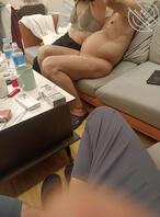 (原创)三十七、南方老哥千里操逼,与我俩母子3P。0