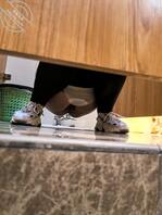 原创厕拍，露脸！