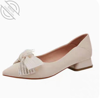 接上帖，绿母，想趁机给妈妈买双鞋0