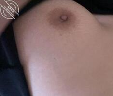 (原创)老爹在看电视,偷跑到楼上把熟睡的后妈拉起来一顿操,附高清内射照片2