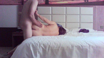 侧入大屁股骚货