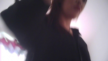 [原创]40紧逼东北少妇跪舔深喉