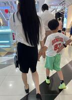 偷拍意淫极品制度宝妈，能征服这样性感的高冷人妻，滋味绝对爽2