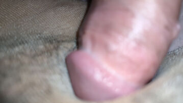 隔着无缝肉丝插小骚货