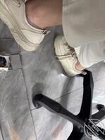 最近收集表妹的各种鞋子照片 最爱小皮鞋 真想脱下来狠狠吸入1