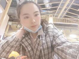 是盐城的，在某广场一家名为五道牛肉火锅店上班的绿帽人妻孙露0