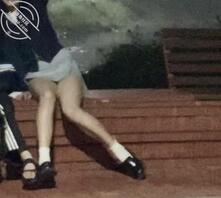 我的小表姐真的太可爱了天天都想射她脸上袜子上小穴里1