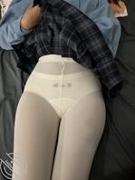 JK白丝调教，掀裙展示0