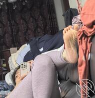 骚逼婊子妈妈骚臭脚2