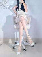 山东潍坊人妻  90后小少妇   有偿联系我，只要你想他就会0