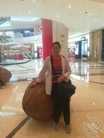 想舔妈妈的大屁股1