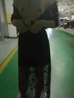 小骚货真空逛商场     回去小骚穴湿透了0