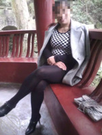 大学毕业和女朋友分手之后我对我妈产生了母子乱伦的欲望(一)0