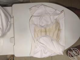 妈妈知道我偷拍她不仅没骂我还给我看爸爸操她时候的照片2