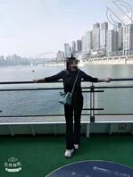 [原创]2晚上加了兄弟媳妇的微信，方便教她在哪里买菜啥的1