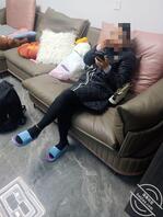 报复从小离开的妈妈,想把她狠狠操了2