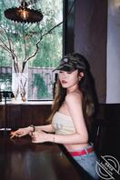 原来的同事拍照都爱露个沟子大家觉得骚不骚？
0