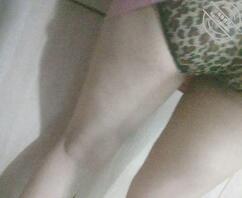 （原创）刚被姑父操完的小姑还在洗碗，被我一阵撩拨以后内射了进去……1