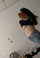 老婆给我偷拍的她二姐0