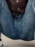 偷拍丈母娘肥逼2