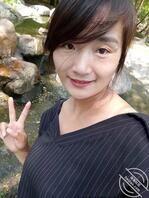 把骚妈送野爹们玩一天，野爹们想怎么操我妈